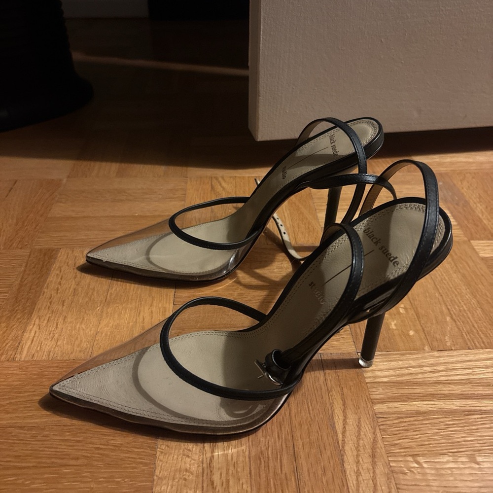 Chic Black Strappy Heels